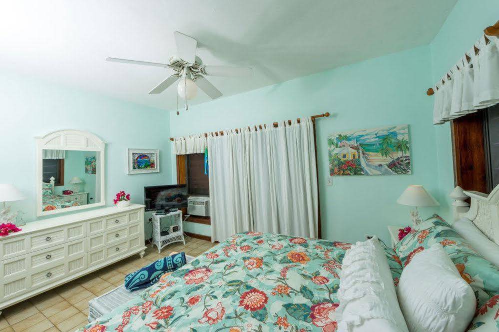Lavender Hill Suites Cruz Bay Exterior photo